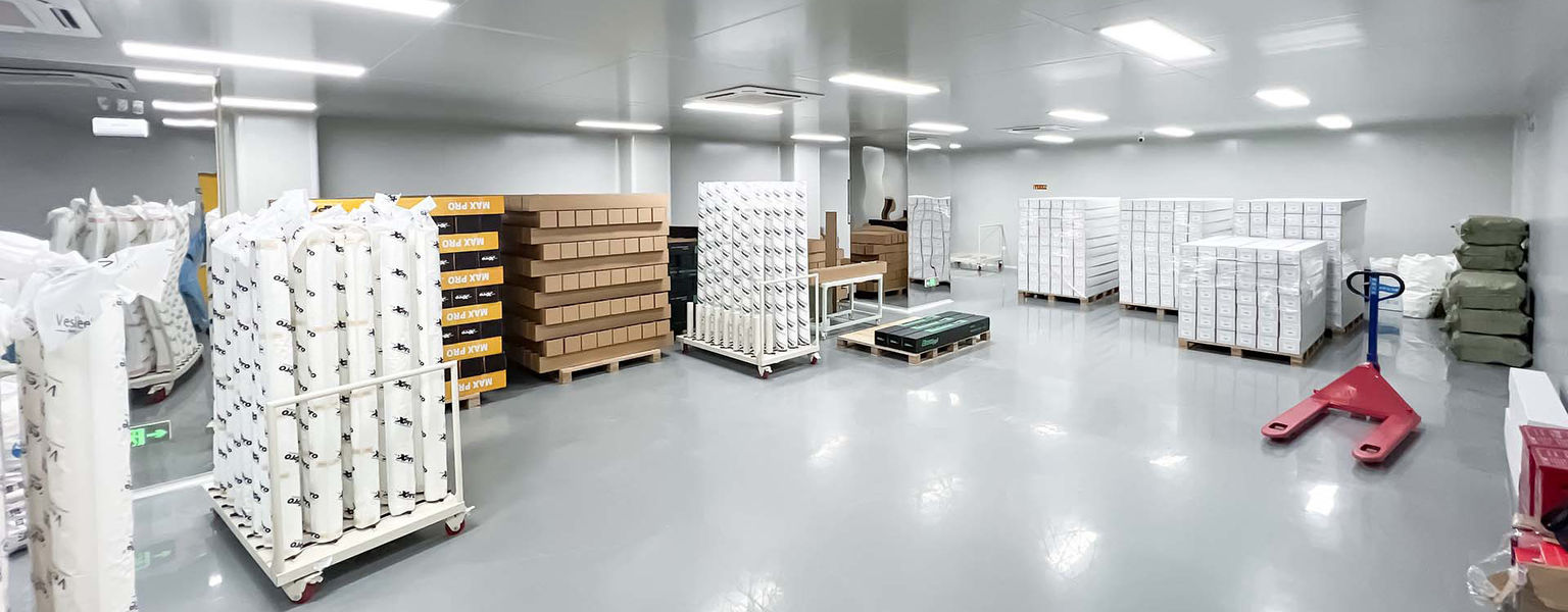 Guangzhou Goodcarway Window Film Co., Ltd. خط إنتاج المصنع